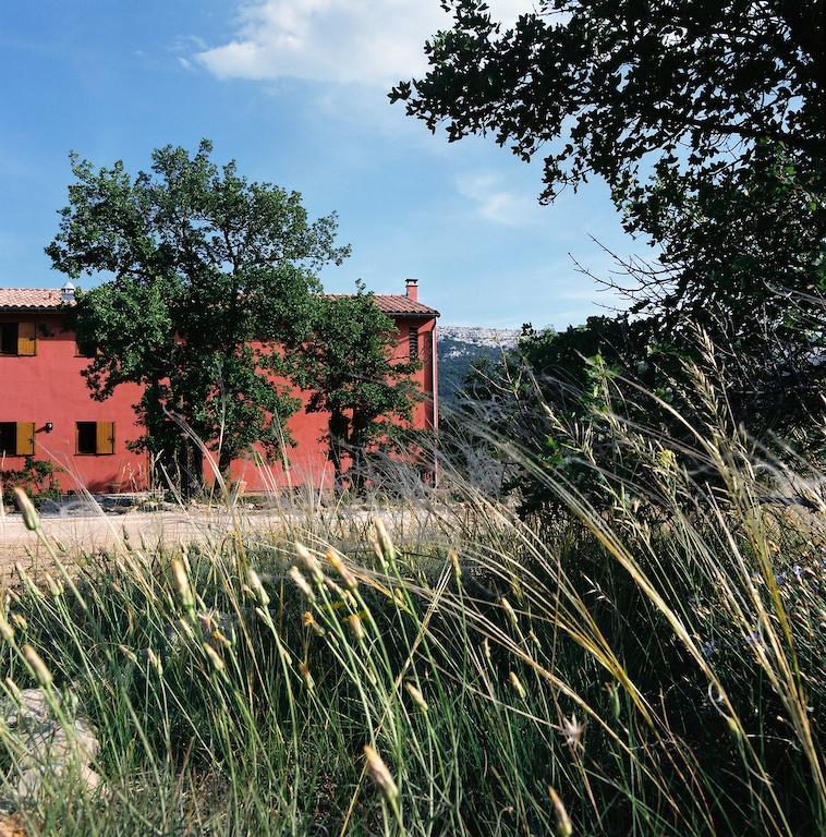 Maison Rouge Plan d'Aups Exteriér fotografie