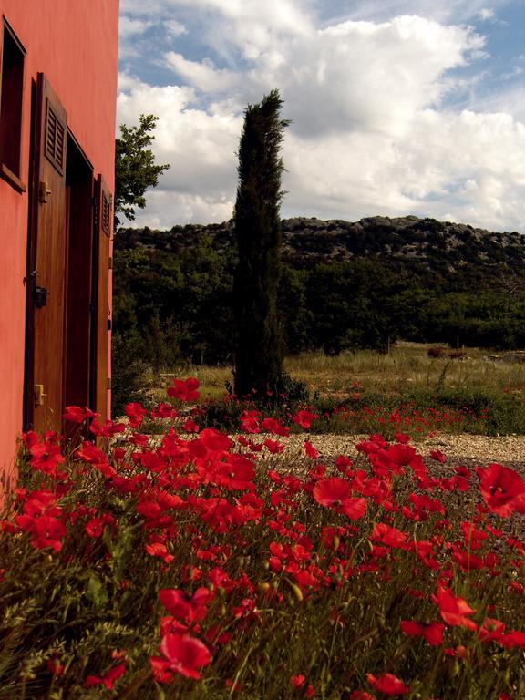 Maison Rouge Plan d'Aups Exteriér fotografie